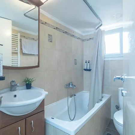 Houseloft Commercial Central Daire *